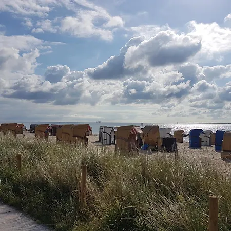 Vakantiehuis Strande, Fast Am *