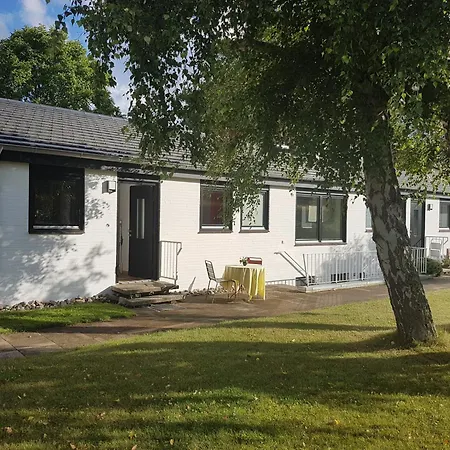 Vakantiehuis Strande, Fast Am